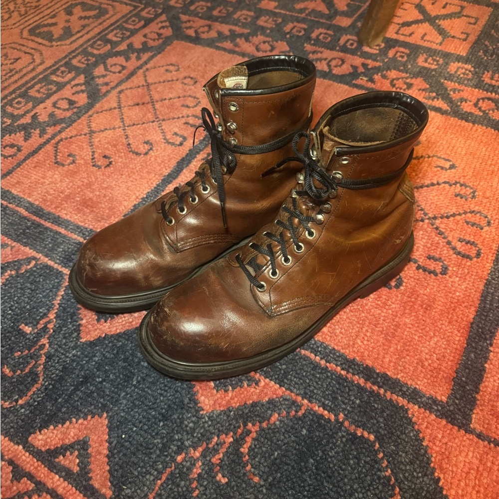 Vintage Red Wing Irish Setter